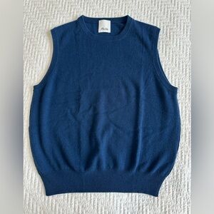 Allude Navy Cashmere Sleeveless Sweater Size S